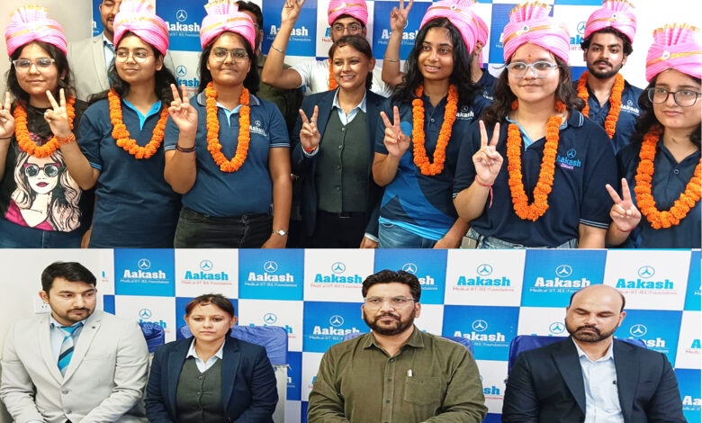 नीट 2026 में आकाश एजुकेशनल सर्विसेज लिमिटेड (एईएसएल) उत्तराखंड का दबदबा: देहरादून की दिव्यांशी चौधरी ने हासिल की (AIR) 605