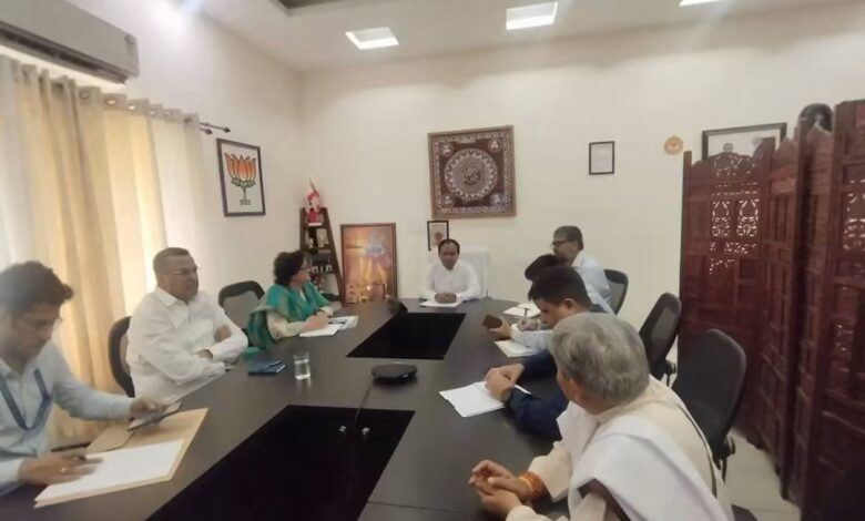प्रत्येक जनपद में स्थापित होंगी क्रेडिट को-ऑपरेटिव सोसाइटियांः डॉ. धन सिंह रावत