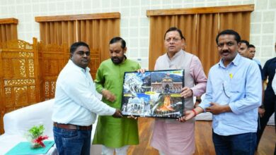 भगवत प्रसाद मकवाना ने कई मांगों को लेकर सीएम धामी से की मुलाकात भगवत प्रसाद मकवाना ने कई मांगों को लेकर सीएम धामी से की मुलाकात