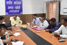 विशेष गहन पुनरीक्षण-2026 में बीएलओ और बीएलए की भूमिका अहम, कोई भी पात्र मतदाता न छूटे – प्रेक्षक विशेष गहन पुनरीक्षण-2026 में बीएलओ और बीएलए की भूमिका अहम, कोई भी पात्र मतदाता न छूटे – प्रेक्षक
