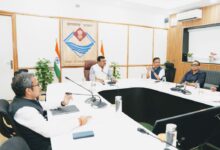 सभी पंपिंग पेयजल परियोजनाओं के निर्माण में सोलराइजेशन की संभावनाओं को अनिवार्य रूप से तलाश जाए : CS सभी पंपिंग पेयजल परियोजनाओं के निर्माण में सोलराइजेशन की संभावनाओं को अनिवार्य रूप से तलाश जाए : CS