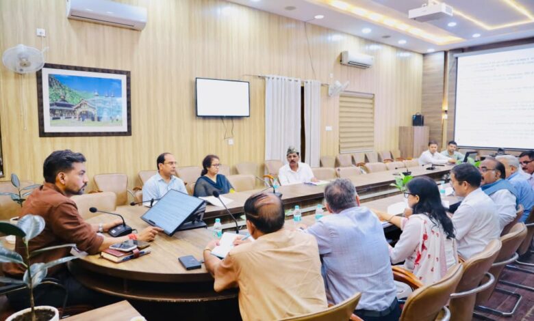 जिला चिकित्सालय के घटते राजस्व के कारणों की जांच कर विस्तृत रिपोर्ट प्रस्तुत करने के डीएम ने दिए निर्देश जिला चिकित्सालय के घटते राजस्व के कारणों की जांच कर विस्तृत रिपोर्ट प्रस्तुत करने के डीएम ने दिए निर्देश