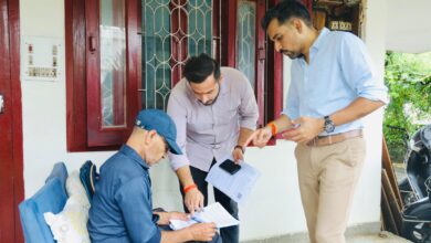 मतदाता सूची पुनरीक्षण की जमीनी पड़ताल को ग्राउंड  जीरो पर उतरे डीएम