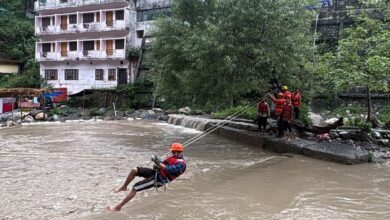 आपदा से निपटने की तैयारियों को परखाः देहरादून के 7 संवेदनशील स्थानों पर एक साथ हुई मॉकड्रिल