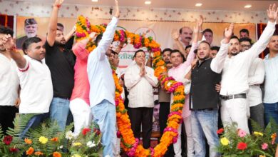 ड्रग फ्री उत्तराखंड’ से ‘विकसित भारत 2047’ तक के विषय पर बनबसा में मुख्यमंत्री का युवाओं से संवाद ड्रग फ्री उत्तराखंड’ से ‘विकसित भारत 2047’ तक के विषय पर बनबसा में मुख्यमंत्री का युवाओं से संवाद