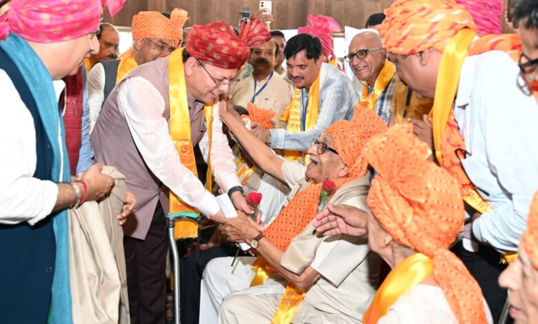 मुख्यमंत्री ने विभाजन विभीषिका स्मृति दिवस पर शहीदों को किया नमन मुख्यमंत्री ने विभाजन विभीषिका स्मृति दिवस पर शहीदों को किया नमन