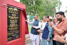 कैबिनेट मंत्री गणेश जोशी और कैबिनेट मंत्री खजान दास ने डीएवी (पीजी) कॉलेज में 100 फीट ऊंचे राष्ट्रीय ध्वज का लोकार्पण किया कैबिनेट मंत्री गणेश जोशी और कैबिनेट मंत्री खजान दास ने डीएवी (पीजी) कॉलेज में 100 फीट ऊंचे राष्ट्रीय ध्वज का लोकार्पण किया