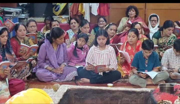 सावन माह में पाषण देवी मंदिर में हुआ रुद्राभिषेक व सुन्दरकाण्ड का आयोजन