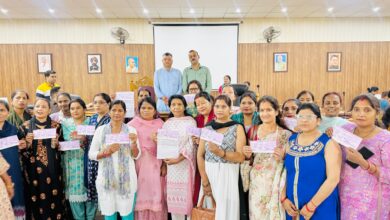 भारत सरकार एवं उत्तराखंड सरकार की महत्वाकांक्षी ‘लखपति दीदी’ पहल को नगर निगम देहरादून ने दिया नया आयाम भारत सरकार एवं उत्तराखंड सरकार की महत्वाकांक्षी ‘लखपति दीदी’ पहल को नगर निगम देहरादून ने दिया नया आयाम