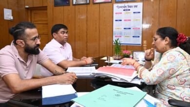 प्रस्तावित इन्डोर स्टेडियम के निर्माण कार्य में तेजी लाने के निर्देश, युवाओं को मिलेंगी आधुनिक खेल सुविधाएँ: ऋतु खण्डूडी भूषण
