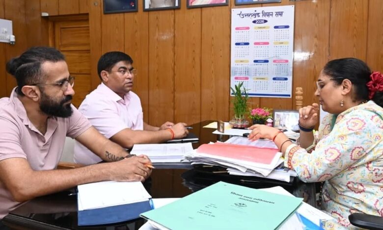 प्रस्तावित इन्डोर स्टेडियम के निर्माण कार्य में तेजी लाने के निर्देश, युवाओं को मिलेंगी आधुनिक खेल सुविधाएँ: ऋतु खण्डूडी भूषण प्रस्तावित इन्डोर स्टेडियम के निर्माण कार्य में तेजी लाने के निर्देश, युवाओं को मिलेंगी आधुनिक खेल सुविधाएँ: ऋतु खण्डूडी भूषण