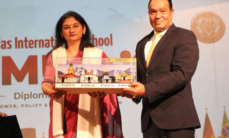 तुलाज़ में टिस्मन 2026 का समापन, वाद-विवाद, कूटनीति और युवा नेतृत्व का संगम