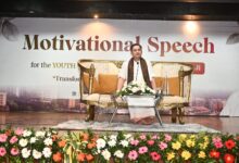डीआईटी यूनिवर्सिटी में आचार्य श्री पुंडरीक गोस्वामी जी ने युवाओं को किया प्रेरित