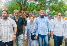 प्रेमनगर-गढ़ी कैंट की बदहाली पर महानगर कांग्रेस का हल्ला बोल, डॉ. गोगी ने दी आंदोलन तेज करने की चेतावनी प्रेमनगर-गढ़ी कैंट की बदहाली पर महानगर कांग्रेस का हल्ला बोल, डॉ. गोगी ने दी आंदोलन तेज करने की चेतावनी