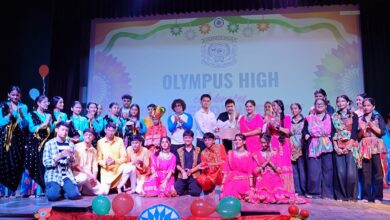 ओलंपस हाई ने देशभक्ति के उत्साह और सांस्कृतिक वैभव के साथ मनाया 80वां स्वतंत्रता दिवस