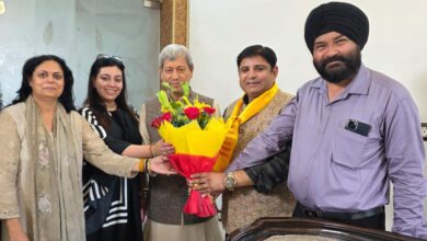 भाजपा के राष्ट्रीय उपाध्यक्ष तीरथ सिंह रावत का उत्तरांचल पंजाबी महासभा ने किया भव्य अभिनंदन