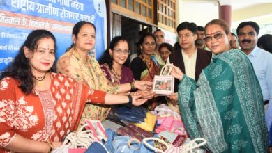 एमयूवाई-चौपाल से अल्मोड़ा में उद्यमिता और स्वरोजगार को मिलेगी नई उड़ान एमयूवाई-चौपाल से अल्मोड़ा में उद्यमिता और स्वरोजगार को मिलेगी नई उड़ान