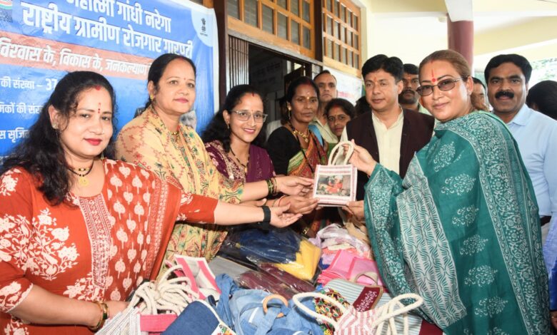 एमयूवाई-चौपाल से अल्मोड़ा में उद्यमिता और स्वरोजगार को मिलेगी नई उड़ान एमयूवाई-चौपाल से अल्मोड़ा में उद्यमिता और स्वरोजगार को मिलेगी नई उड़ान