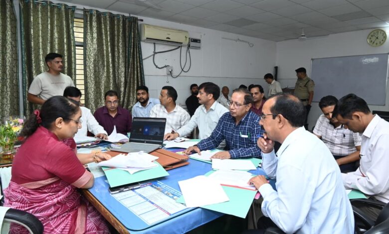 चिकित्सा प्रबंधन समिति की बैठक में अस्पताल की व्यवस्थाओं को लेकर हुई विस्तृत चर्चा