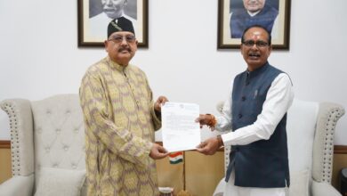 महाराज ने की केंद्रीय जल शक्ति मंत्री से शिष्टाचार भेंट, नल जल मित्रों को मनरेगा के माध्यम से अनुमन्य मजदूरी उपलब्ध कराने का किया अनुरोध