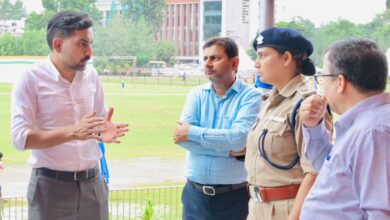 देहरादून के परेड ग्राउंड में 80वें स्वतंत्रता दिवस की तैयारियां पूर्ण, सीएम धामी करेंगे ध्वजारोहण देहरादून के परेड ग्राउंड में 80वें स्वतंत्रता दिवस की तैयारियां पूर्ण, सीएम धामी करेंगे ध्वजारोहण