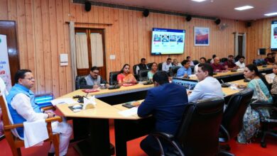त्योहारी सीजन में विभागीय योजनाओं के माध्यम से अधिक से अधिक जनसुविधा और जनसेवा के कार्य किए जाएं: मुख्यमंत्री