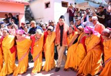 देवभूमि की लोक संस्कृति हमारी पहचान, नई पीढ़ी को जड़ों से जोड़ना हम सभी की सामूहिक जिम्मेदारीः मुख्यमंत्री देवभूमि की लोक संस्कृति हमारी पहचान, नई पीढ़ी को जड़ों से जोड़ना हम सभी की सामूहिक जिम्मेदारीः मुख्यमंत्री
