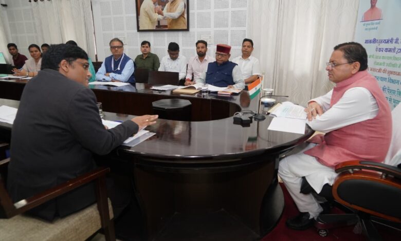 जिन पात्र लाभार्थियों का आधार नहीं बन पा रहा, उन्हें चिन्हित कर अकाउंट बेस्ड पेमेंट की व्यवस्था की जाए : मुख्यमंत्री