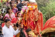 जयकारों के बीच कुरुड़ सिद्धपीठ मंदिर से मां नंदा की बड़ी जात शुरू हुई