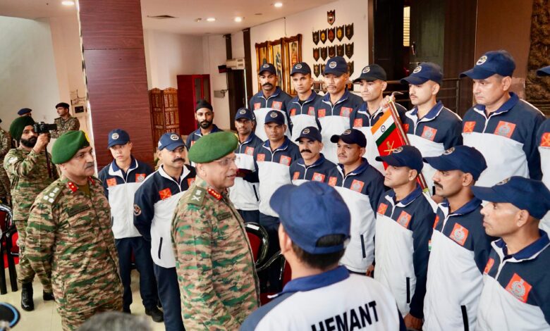 भारतीय सेना की कोर ऑफ़ इंजीनियर्स के माउंट त्रिशूल पर्वतारोहण अभियान को हरी झंडी