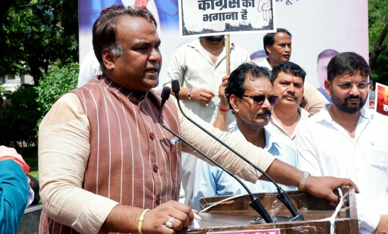 हल्द्वानी प्रकरण को लेकर भाजपा ने की सामाजिक सौहार्द संकल्प धरना एवं मार्च कांग्रेस नेता राहुल गांधी पर जातीय एवं सामाजिक सौहार्द बिगाड़ने की राजनीति का आरोप