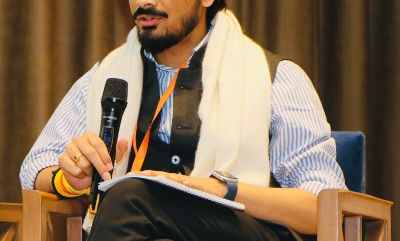 इटावा के युवा विकास भदौरिया ने UGC-NET 2026 में हासिल की सफलता, शिक्षा और समाजसेवा के सपने को मिले नए पंख इटावा के युवा विकास भदौरिया ने UGC-NET 2026 में हासिल की सफलता, शिक्षा और समाजसेवा के सपने को मिले नए पंख
