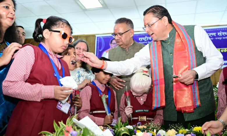बच्चों के बीच बिताया गया समय जीवन को नई ऊर्जा और प्रेरणा देता है: मुख्यमंत्री बच्चों के बीच बिताया गया समय जीवन को नई ऊर्जा और प्रेरणा देता है: मुख्यमंत्री