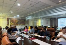 विद्यालयों में विकसित भारत की तस्वीरें उकेरेंगे छात्र-छात्राएं: डॉ धन सिंह रावत विद्यालयों में विकसित भारत की तस्वीरें उकेरेंगे छात्र-छात्राएं: डॉ धन सिंह रावत