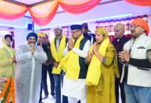 कैबिनेट मंत्री गणेश जोशी ने गुरुद्वारा साहिब में मत्था टेका और प्रदेशवासियों की सुख-समृद्धि, शांति एवं खुशहाली की कामना की कैबिनेट मंत्री गणेश जोशी ने गुरुद्वारा साहिब में मत्था टेका और प्रदेशवासियों की सुख-समृद्धि, शांति एवं खुशहाली की कामना की