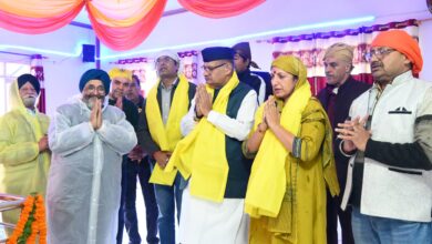 कैबिनेट मंत्री गणेश जोशी ने गुरुद्वारा साहिब में मत्था टेका और प्रदेशवासियों की सुख-समृद्धि, शांति एवं खुशहाली की कामना की