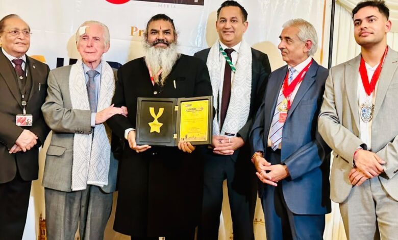 लंदन पार्लियामेंट में भारत के आध्यात्मिक गुरु आर्यम को एक्सीलेंस फाउंडेशन अवार्ड 2026 से किया गया सम्मानित लंदन पार्लियामेंट में भारत के आध्यात्मिक गुरु आर्यम को एक्सीलेंस फाउंडेशन अवार्ड 2026 से किया गया सम्मानित