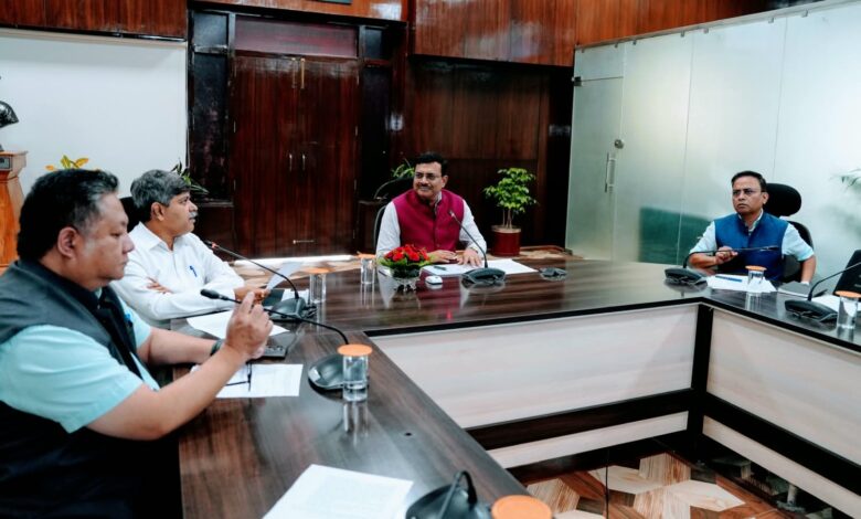 योजनाओं की प्रगति के साथ आमजन को मिल रहे लाभ का भी करें आंकलन: मुख्य सचिव योजनाओं की प्रगति के साथ आमजन को मिल रहे लाभ का भी करें आंकलन: मुख्य सचिव