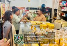 अब तक 953 प्रतिष्ठानों का निरीक्षण, 306 पर चालान; 1.14 लाख रुपये जुर्माना वसूला, 306 किलो प्लास्टिक जब्त अब तक 953 प्रतिष्ठानों का निरीक्षण, 306 पर चालान; 1.14 लाख रुपये जुर्माना वसूला, 306 किलो प्लास्टिक जब्त