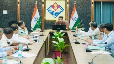 आवारा पशुओं पर डीएम सख्त, सर्वे कर पोर्टल पर अपलोड होगा पूरा डेटा
