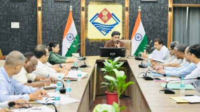 नदियों में कूड़ा डालने वालों पर होगी एफआईआर, डीएम ने अनधिकृत डंपिंग साइट तत्काल चिन्हित करने के निर्देश