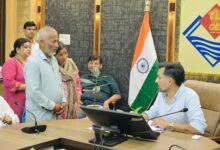 समाधान दिवस में 120 शिकायतें दर्ज, डीएम ने अधिकारियों को दिए त्वरित कार्रवाई के निर्देश समाधान दिवस में 120 शिकायतें दर्ज, डीएम ने अधिकारियों को दिए त्वरित कार्रवाई के निर्देश