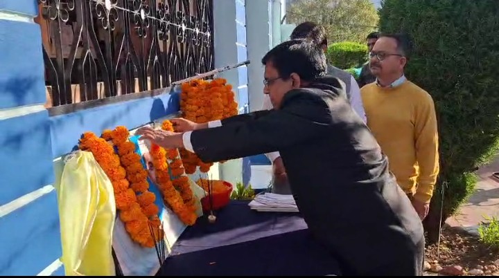 महात्मा गांधी एवं लाल बहादुर शास्त्री की जयंती पर श्रद्धासुमन अर्पित महात्मा गांधी एवं लाल बहादुर शास्त्री की जयंती पर श्रद्धासुमन अर्पित