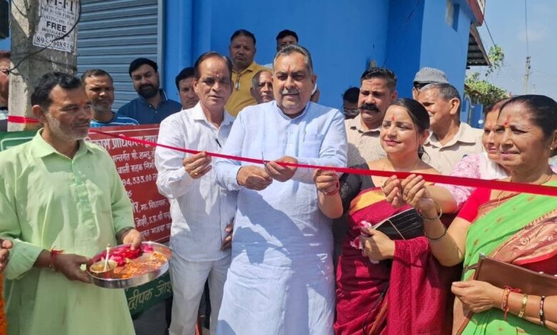 भगवानपुर जूलों में रु. 41.86 लाख से अधिक के सड़क कार्यों से मजबूत होगा आवागमन तंत्र भगवानपुर जूलों में रु. 41.86 लाख से अधिक के सड़क कार्यों से मजबूत होगा आवागमन तंत्र