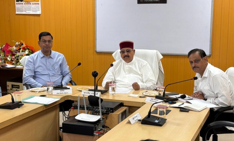 क्षतिग्रस्त मार्गो को ठीक करने के लिए 461.87 करोड़ के बजट की आवश्यकता: महाराज क्षतिग्रस्त मार्गो को ठीक करने के लिए 461.87 करोड़ के बजट की आवश्यकता: महाराज