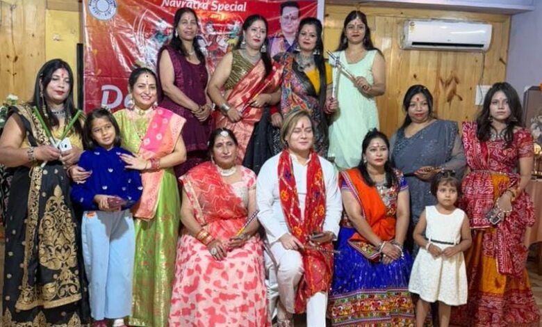दून एकता शक्ति ट्रस्ट ने किया डांडिया नाईट का आयोजन दून एकता शक्ति ट्रस्ट ने किया डांडिया नाईट का आयोजन