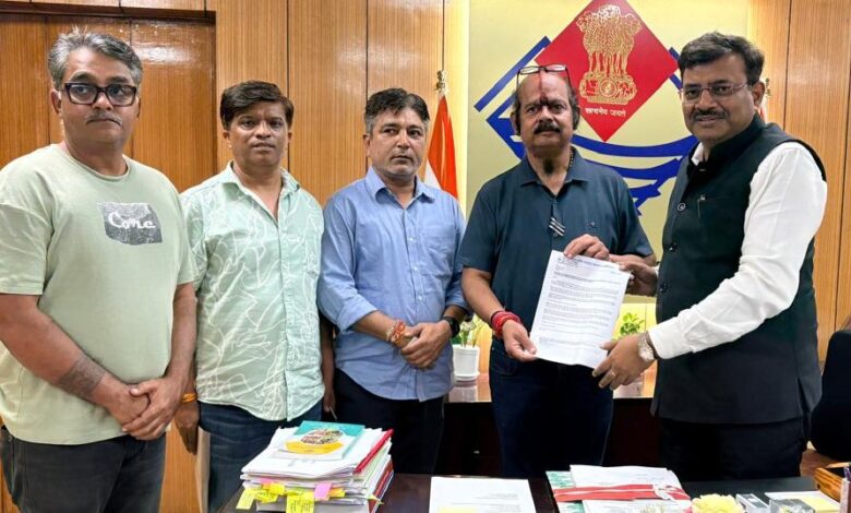 देवभूमि जल शक्ति कांट्रेक्टर वेलफेयर एसोसिएशन देहरादून के ठेकेदारों से जल्द मिलेंगे मुख्यमंत्री