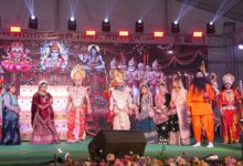 ढोल-दमाऊ की गूंज में निकली भव्य राम बारात, दशरथ–कैकेयी संवाद ने किया भावविभोर; ‘सर्वधर्म सद्भाव दिवस’ के रूप में मना रामलीला महोत्सव का चतुर्थ दिवस!