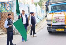 जनपद चमोली से पहली बार 200 कुंतल कीवी की खेप दिल्ली की आजादपुर मंडी के लिए रवाना जनपद चमोली से पहली बार 200 कुंतल कीवी की खेप दिल्ली की आजादपुर मंडी के लिए रवाना