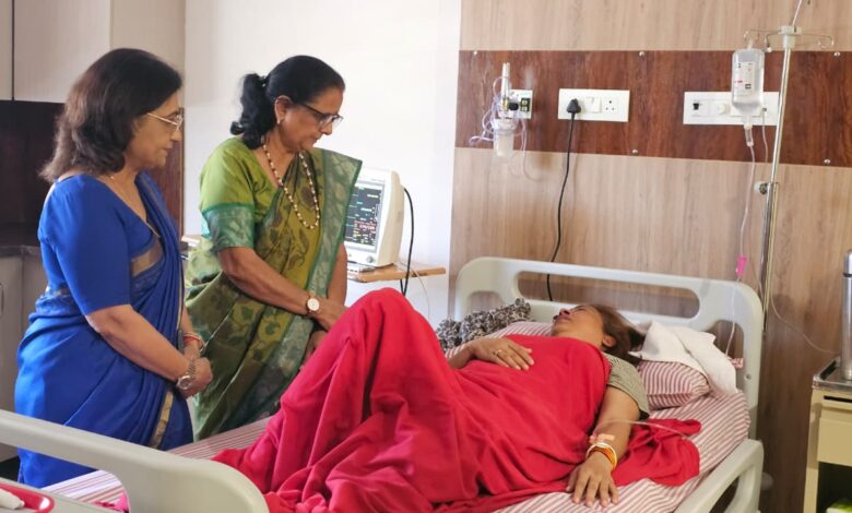 मंत्री रेखा आर्या के वायरल प्रकरण पर उत्तराखंड राज्य महिला आयोग ने लिया संज्ञान; कानून सम्मत व निष्पक्ष कार्रवाई हेतु पुलिस प्रशासन को दिए सख्त निर्देश मंत्री रेखा आर्या के वायरल प्रकरण पर उत्तराखंड राज्य महिला आयोग ने लिया संज्ञान; कानून सम्मत व निष्पक्ष कार्रवाई हेतु पुलिस प्रशासन को दिए सख्त निर्देश